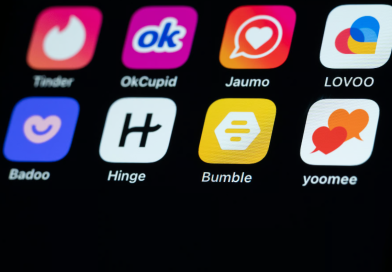 Dating app icons including Tinder, OkCupid, Hinge and Bumble on a smartphone screen.